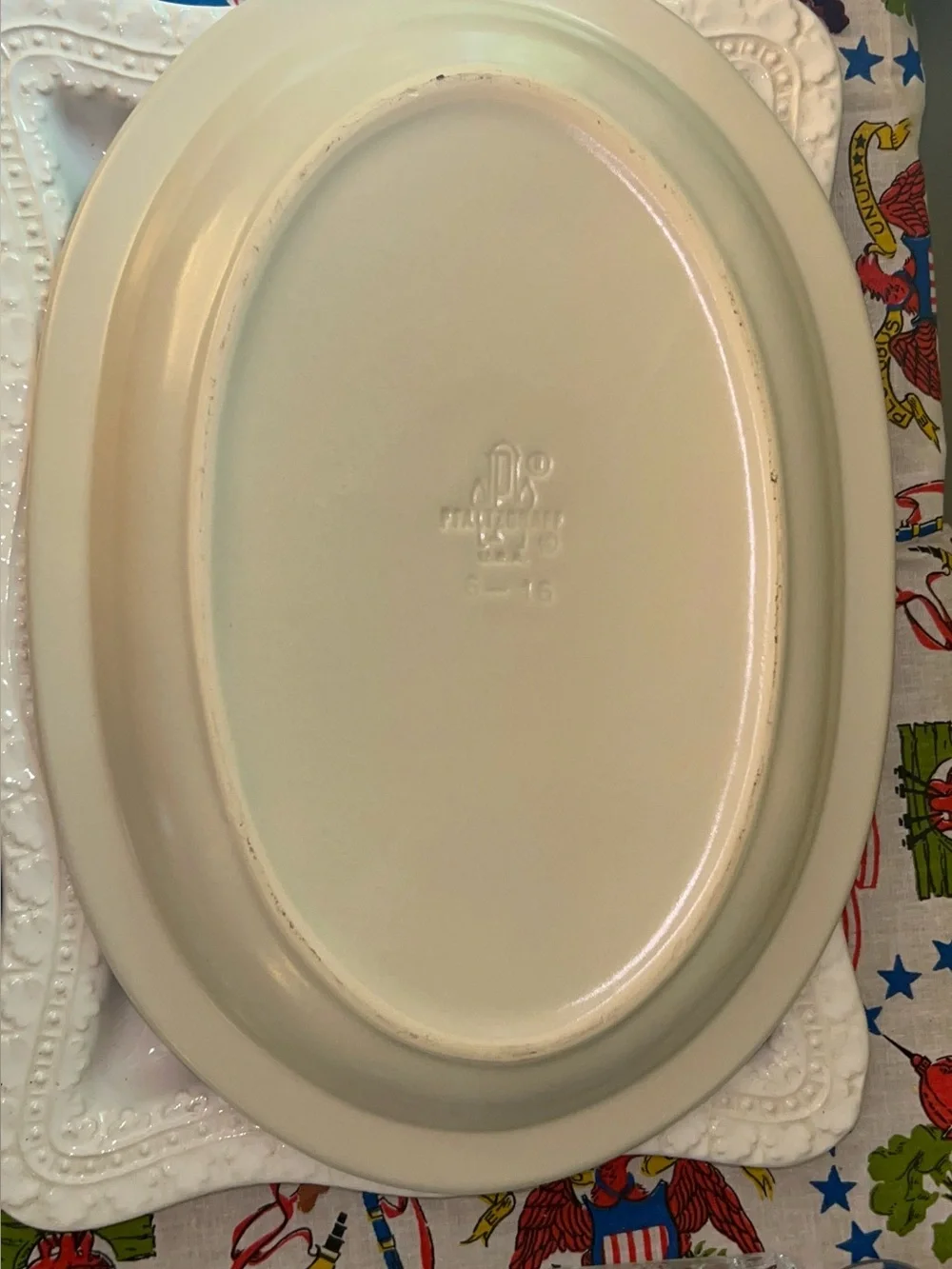 Pfaltzgraff Windsong pattern oval serving platte 14 inches